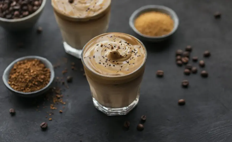 Mocha mousse - przepis na lekki deser czekoladowo-kawowy