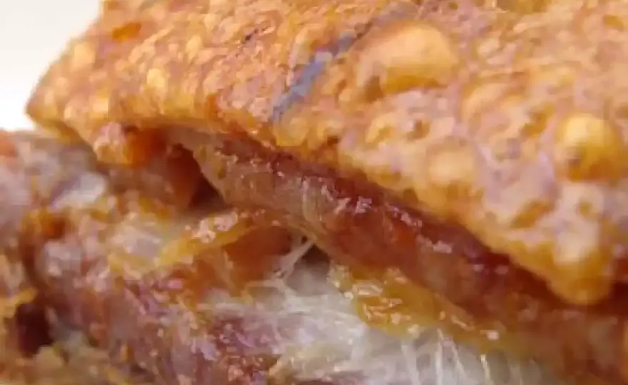 Lard rôti au four parfait - Le secret d'une couenne croustillante