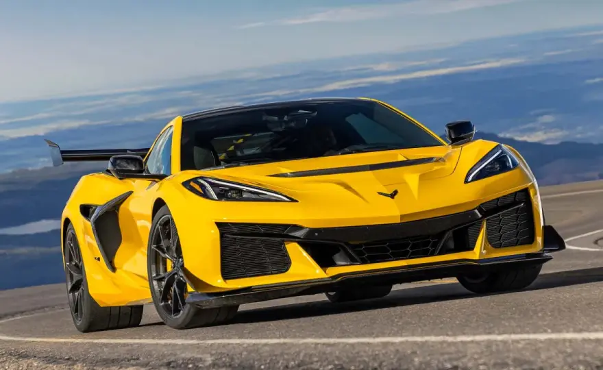 Corvette C7 ZR1 - osiągi, prowadzenie i pułapki przy zakupie