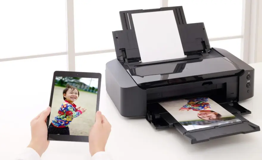 Jaki papier fotograficzny do drukarki atramentowej - Na co postawić?