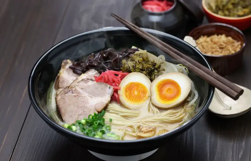 Gdzie kupić makaron ramen? Poznaj najlepsze miejsca i oferty