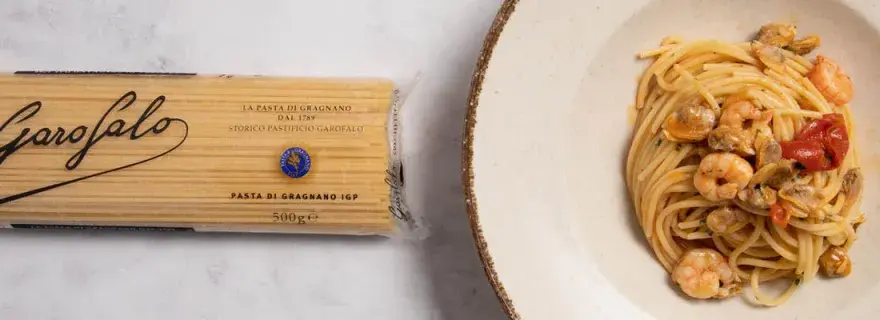 Espaguetis con almejas y gambas: receta fácil y deliciosa para sorprender