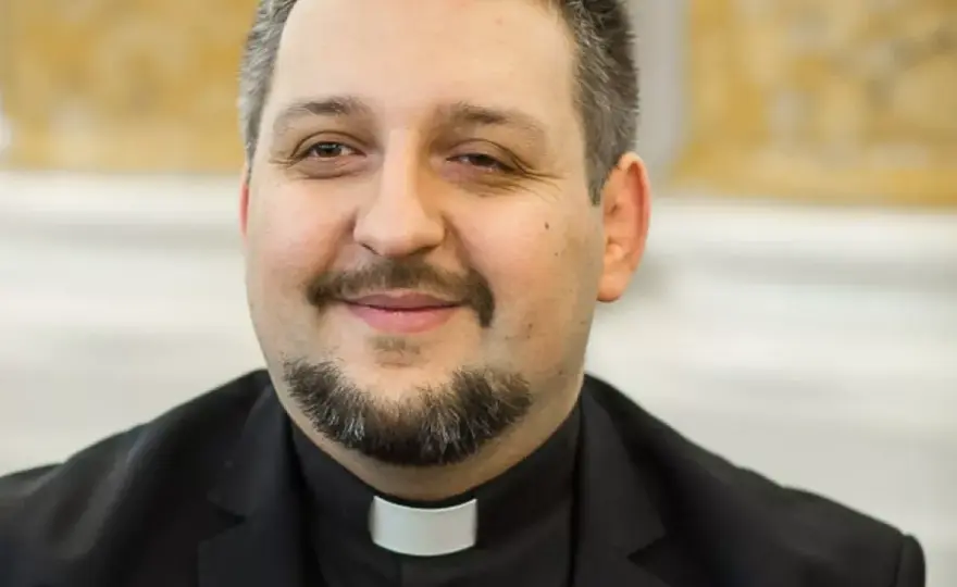 Czy wypisanie się z religii to grzech? Poznaj duchowe konsekwencje