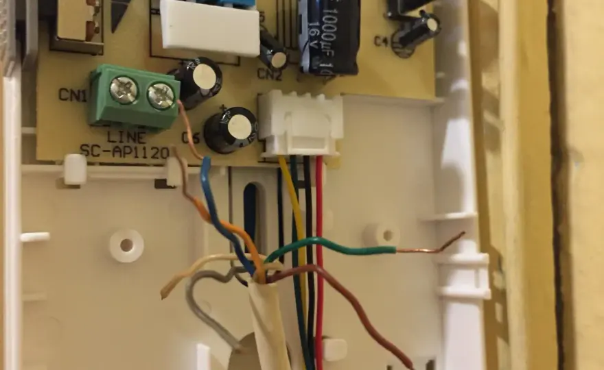Jak podłączyć domofon 2-żyłowy: 7 kroków do udanej instalacji