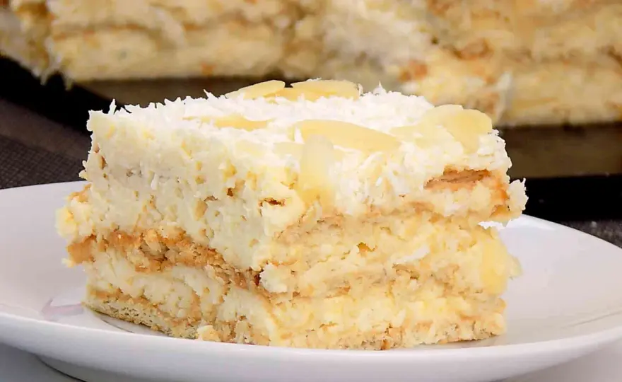 Ciasto Raffaello - prosty przepis na kokosowe niebo bez pieczenia