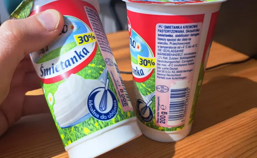 Karagen w śmietanie - Czy jest szkodliwy? Poznaj fakty o dodatku E407