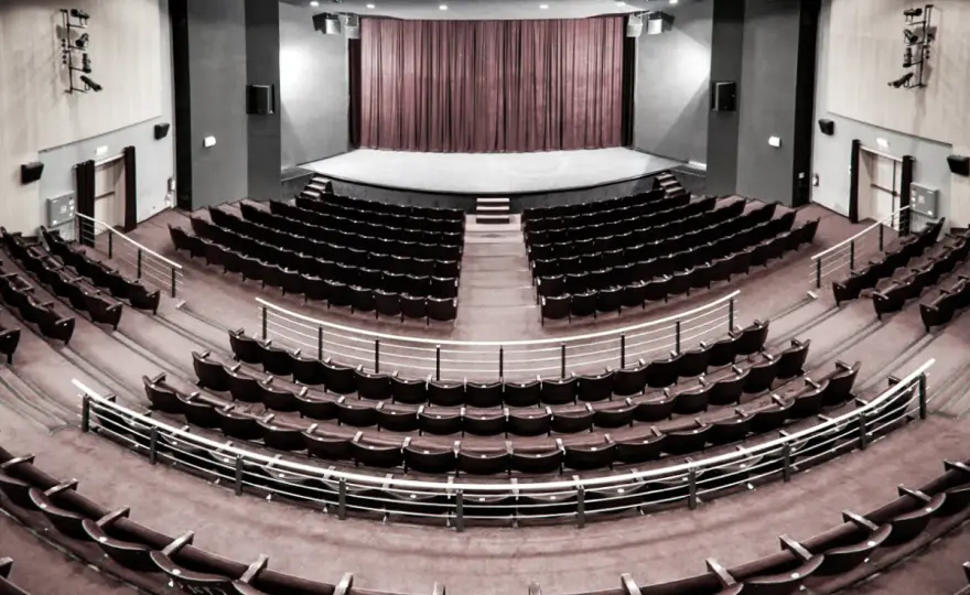 Teatr im. Aleksandra Sewruka w Elblągu - Jak zaplanować udaną wizytę?