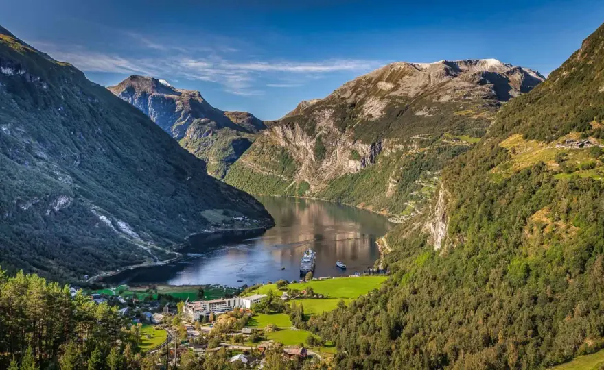 Norwegens Fjorde entdecken - die beste Route und Reisezeit