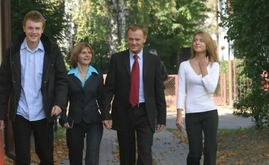 Ile dzieci ma Donald Tusk? Poznaj Michała i Katarzynę