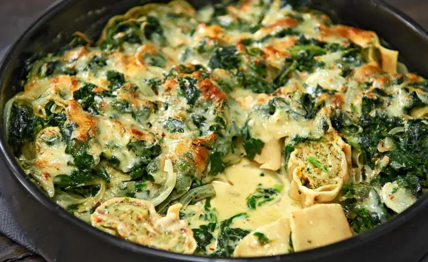 Maultaschen-Auflauf mit Spinat - So wird er cremig statt wässrig