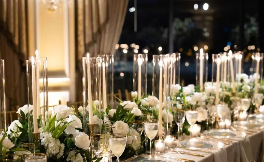 Florystyka na wesele - Cena, co ją kształtuje i jak oszczędzić?