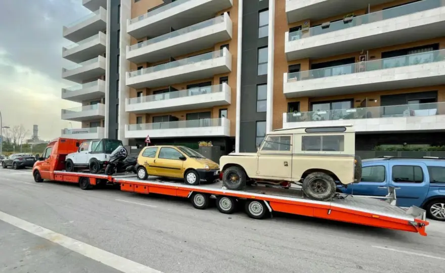 B+E i DMC - Jak legalnie ciągnąć przyczepę? Sprawdź!
