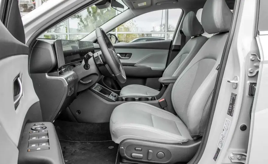 Hyundai Kona Hybrid bez tajemnic - spalanie, wnętrze i wersje