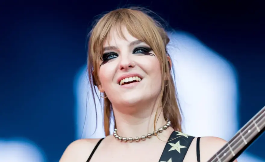 Victoria De Angelis - Jak basistka Måneskin stworzyła silną markę?