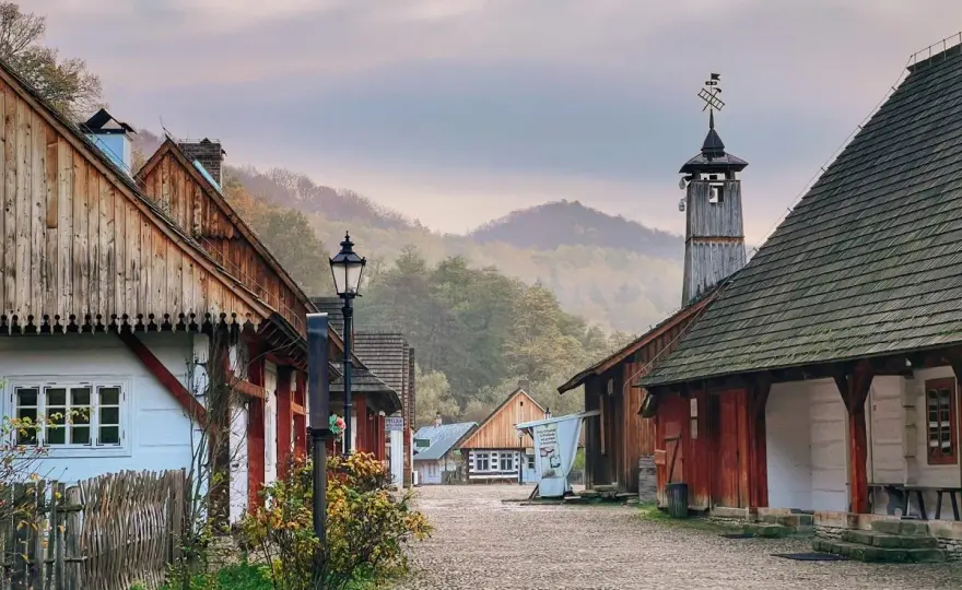 Sanocki skansen w Sanoku - co zobaczyć i jak zaplanować wizytę