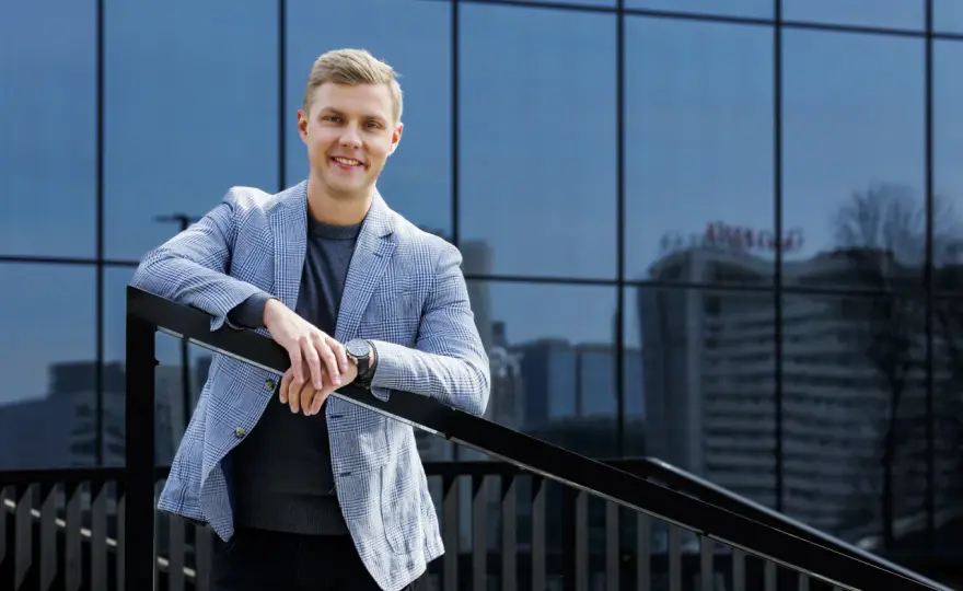 Sesja biznesowa w plenerze - Jak stworzyć profesjonalny wizerunek?