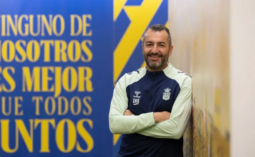 Quién es el entrenador de Las Palmas y qué espera lograr esta temporada