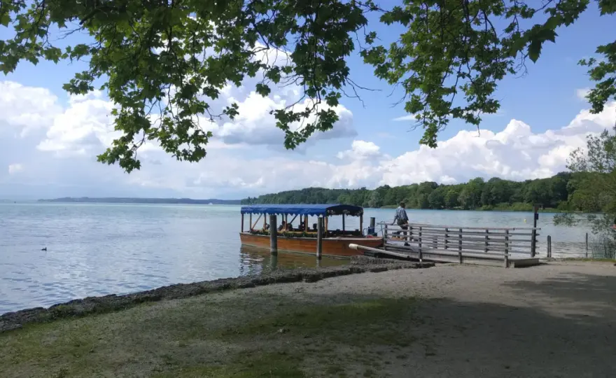 Starnberger See richtig erleben - Dein Guide für Ufer & Roseninsel