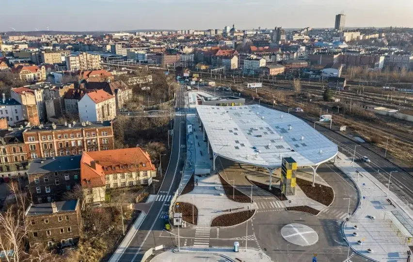 Katowice PKP-PKS: Szybka przesiadka bez wychodzenia na zewnątrz?