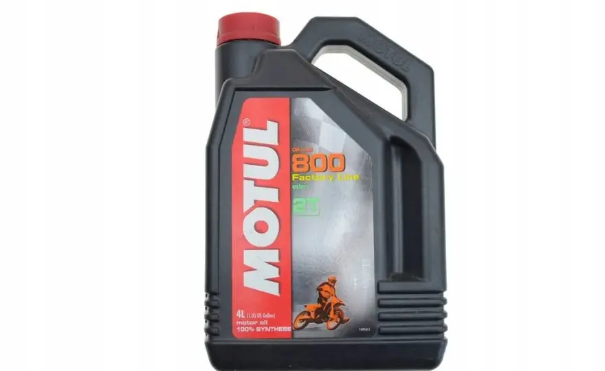 MOTUL 800 2T - najlepszy olej do silników dwusuwowych w wyścigach
