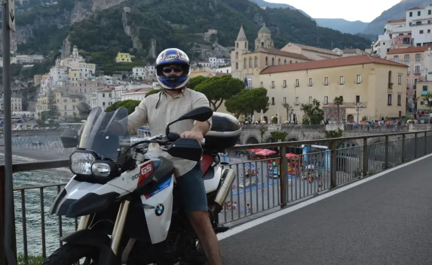 Costiera Amalfitana in moto - Le tappe migliori per godertela davvero