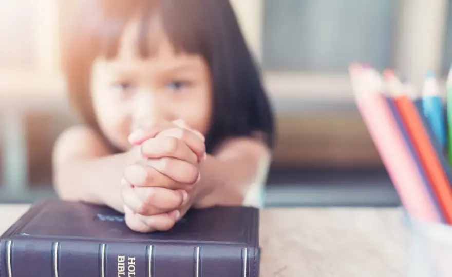 10 przykazań Bożych - Jak rozumieć Dekalog w codziennym życiu?