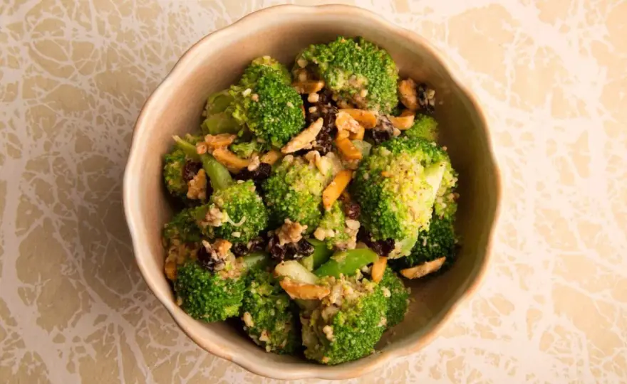 Ensalada de Brócoli Perfecta - Recetas y Trucos para el Éxito