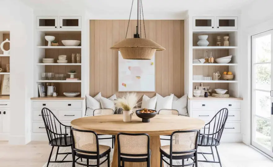 Dining Table Decor - 5 Tips for Stylish, Usable Spaces