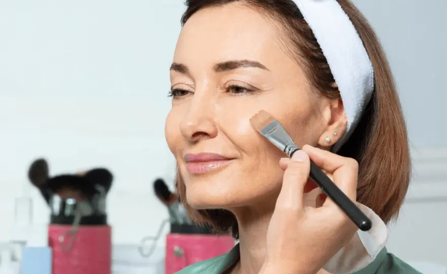Mary Kay podkład rozświetlający: Opinie, skład, odcienie. Kup świadomie!