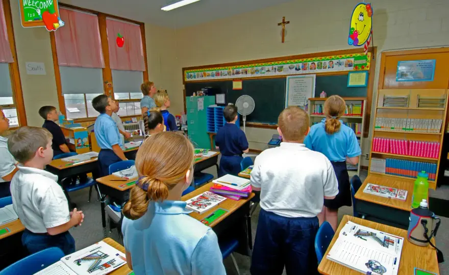 Nauczyciel religii - Jakie kwalifikacje i zasady pracy w 2026 roku?