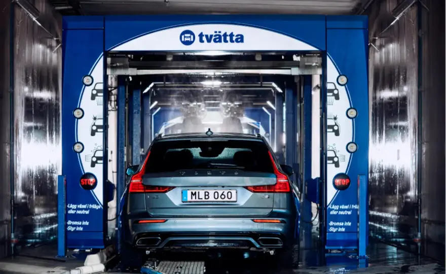 Underredsspolning av bilen - när den behövs och hur du gör den rätt