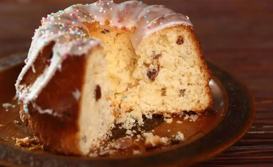 Babka z kominem - Jak upiec idealną i uniknąć zakalca?