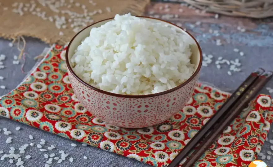 Ryż do sushi - Jak ugotować idealny, kleisty ryż?