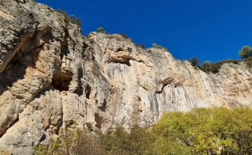 Châteauvert escalade - Le guide complet du Vallon Sourn