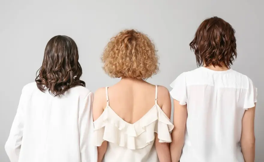 Boho na krótkich włosach - Jak stworzyć lekki look?