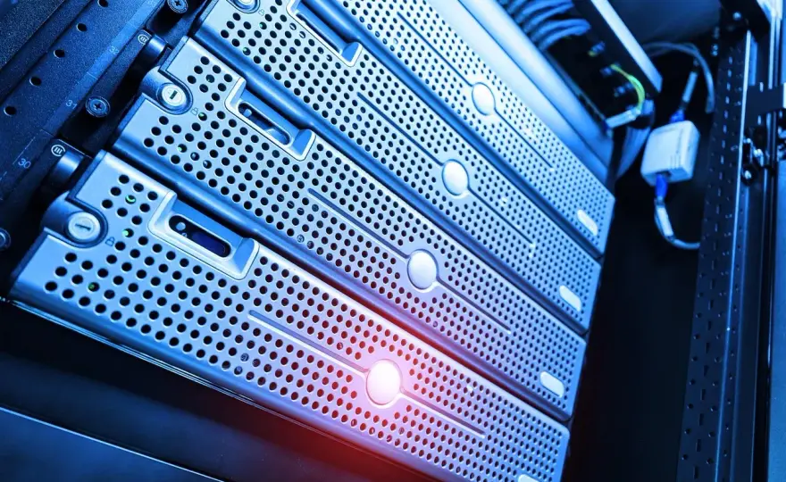 Procesor porównanie: który wybrać, aby uniknąć błędów i zwiększyć wydajność?