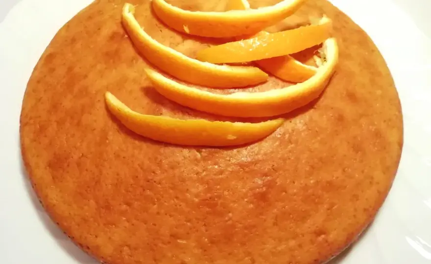 Torta all'arancia soffice - Il segreto per averla umida a lungo