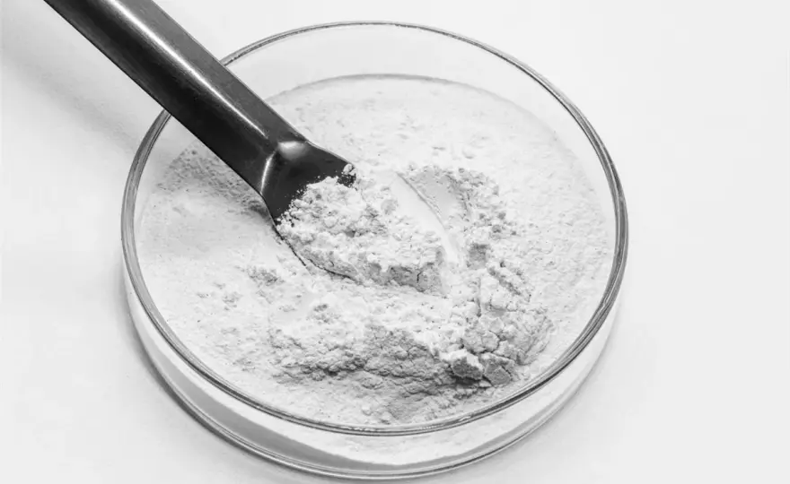 Kwas salicylowy - jak stosować, by działał, a nie szkodził?