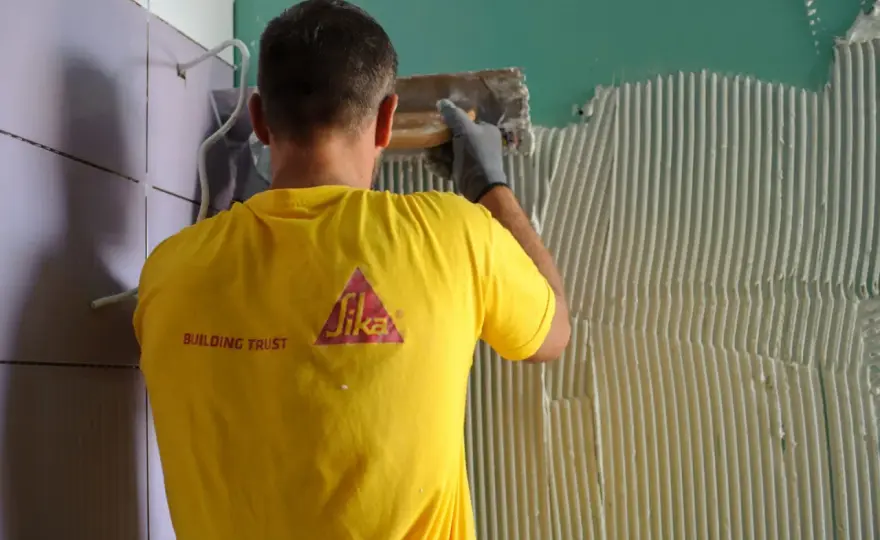 Posa piastrelle a muro - Inizia bene, finisci meglio!