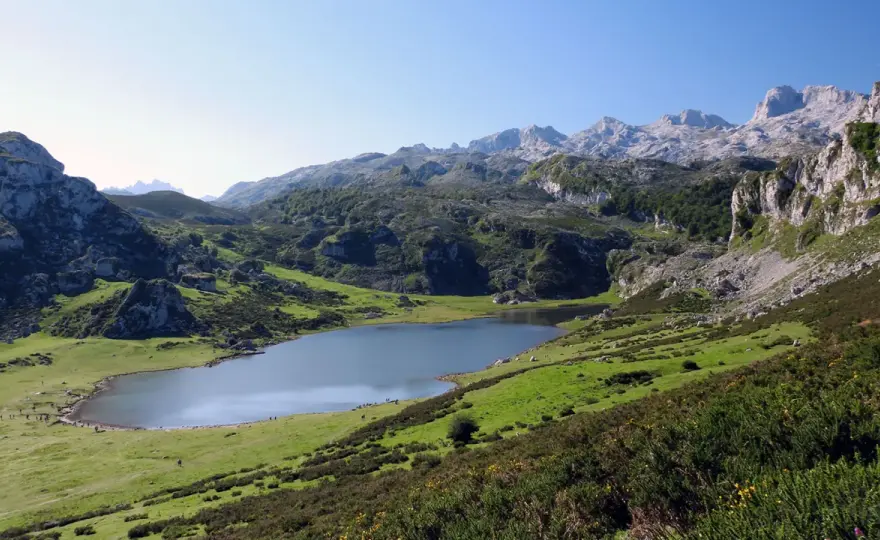 Cómo visitar los lagos de Covadonga desde Cangas de Onís sin complicaciones