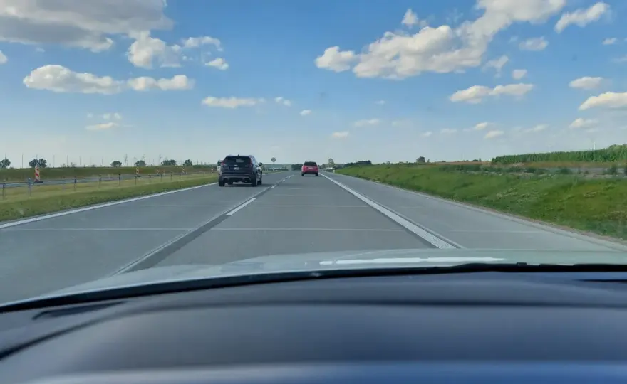 Ile max na autostradzie - Sprawdź, kiedy 140 km/h to za dużo