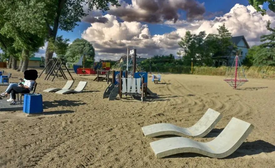 Plaża w Lubczynie - Czy to dobry pomysł na jednodniowy wypad?