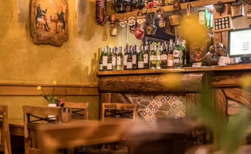 Gdzie zjeść w Kamiennej Górze? Odkryj najlepsze restauracje