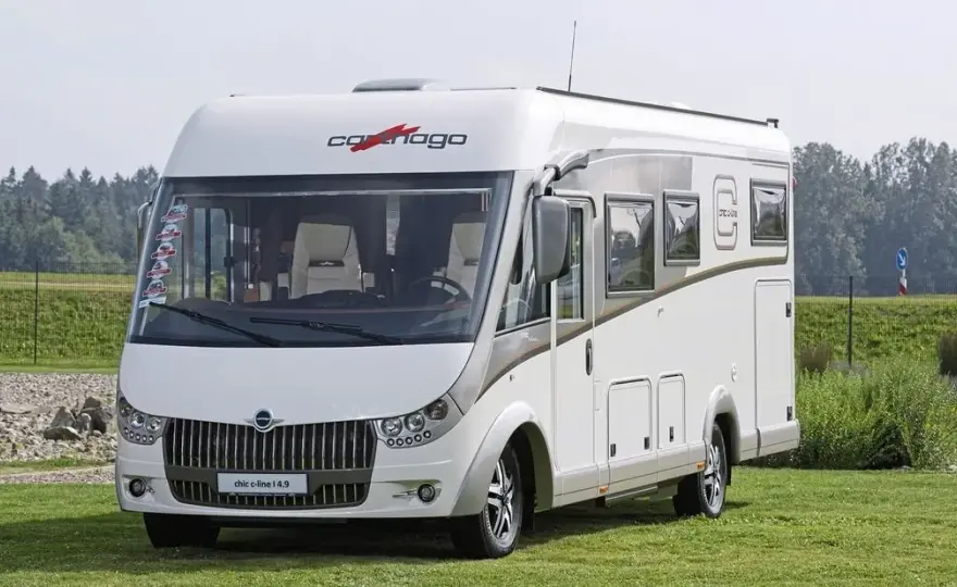 Kamper czy camper van – co wybrać, aby uniknąć kosztownych błędów?