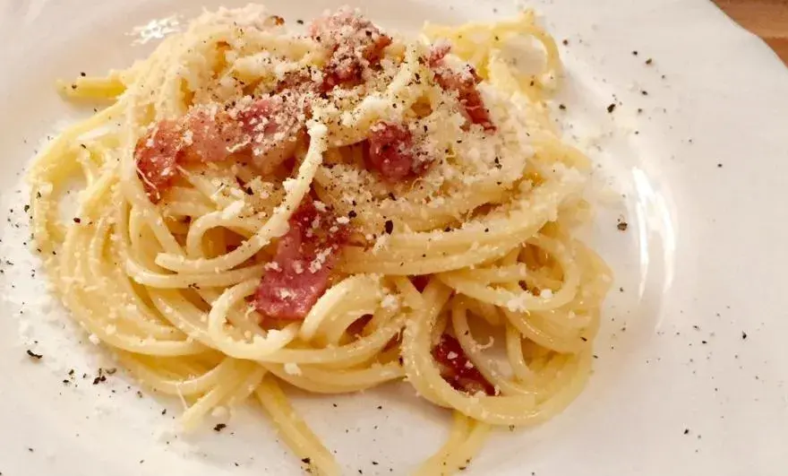 Szybkie spaghetti carbonara Winiary - łatwy przepis i składniki