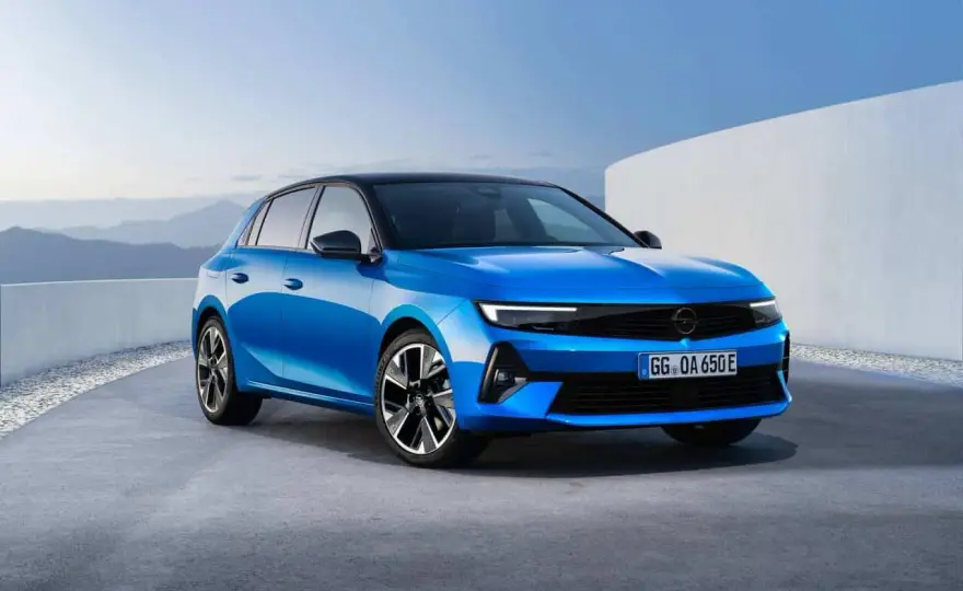 Opel elektryczny - który model wybrać? Poradnik 2024