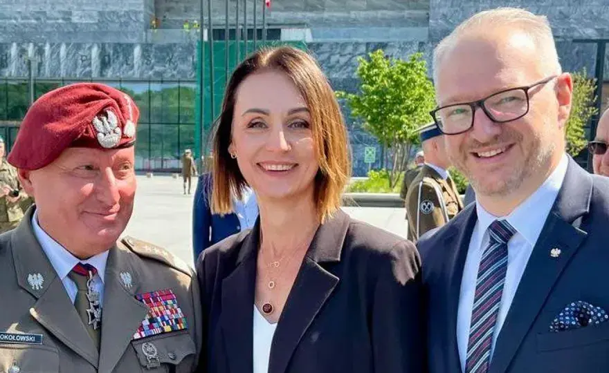 Dowódca Generalny Rodzajów Sił Zbrojnych - Za co odpowiada w wojsku?