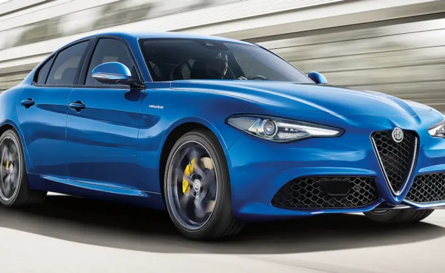 Alfa Romeo Giulia Q4 - Czy warto? Analiza napędu i wersji