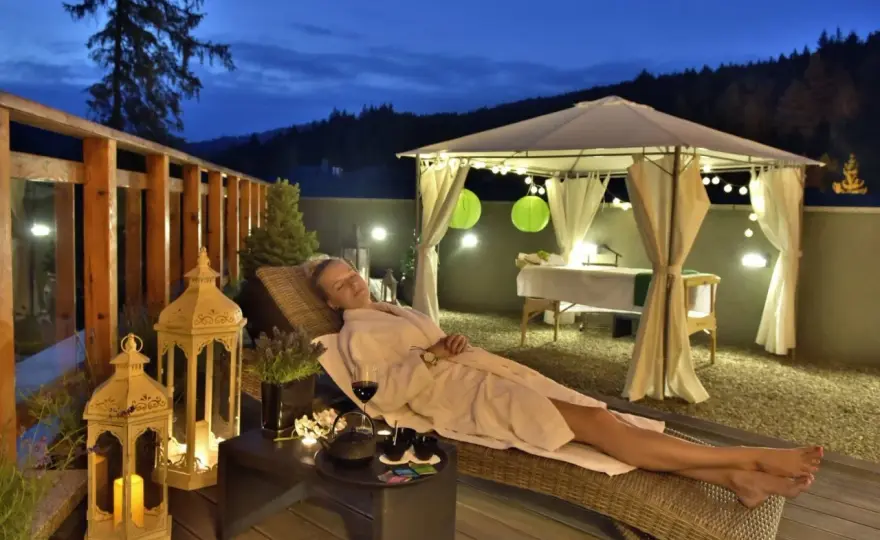 Spa w hotelu - Co to jest i jak wybrać najlepsze?