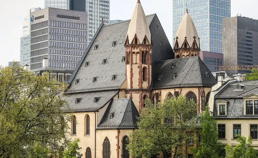 St.-Leonhard-Kirche Frankfurt - Geschichte & Besuchertipps